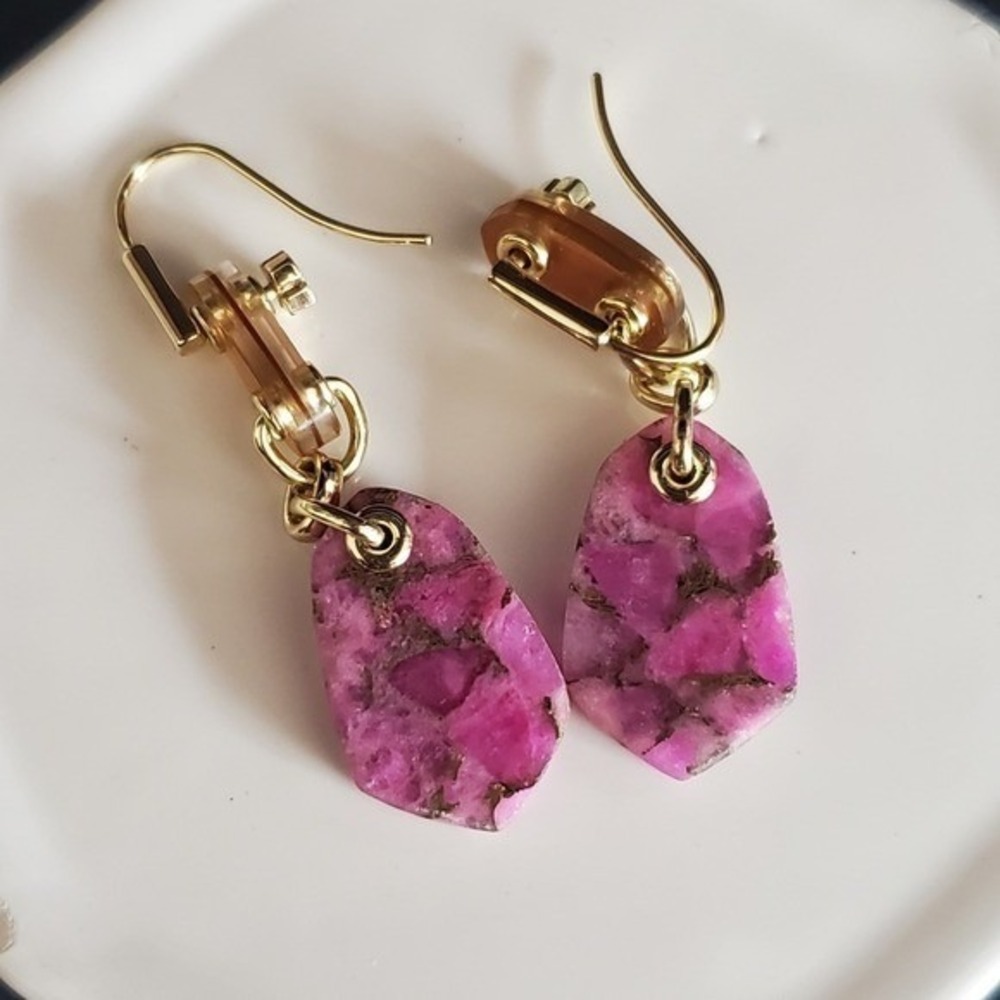 Kendra Scott Magenta Jade Gold Plated Dangle Drop Earrings Boho Gift Retired - Picture 4 of 7